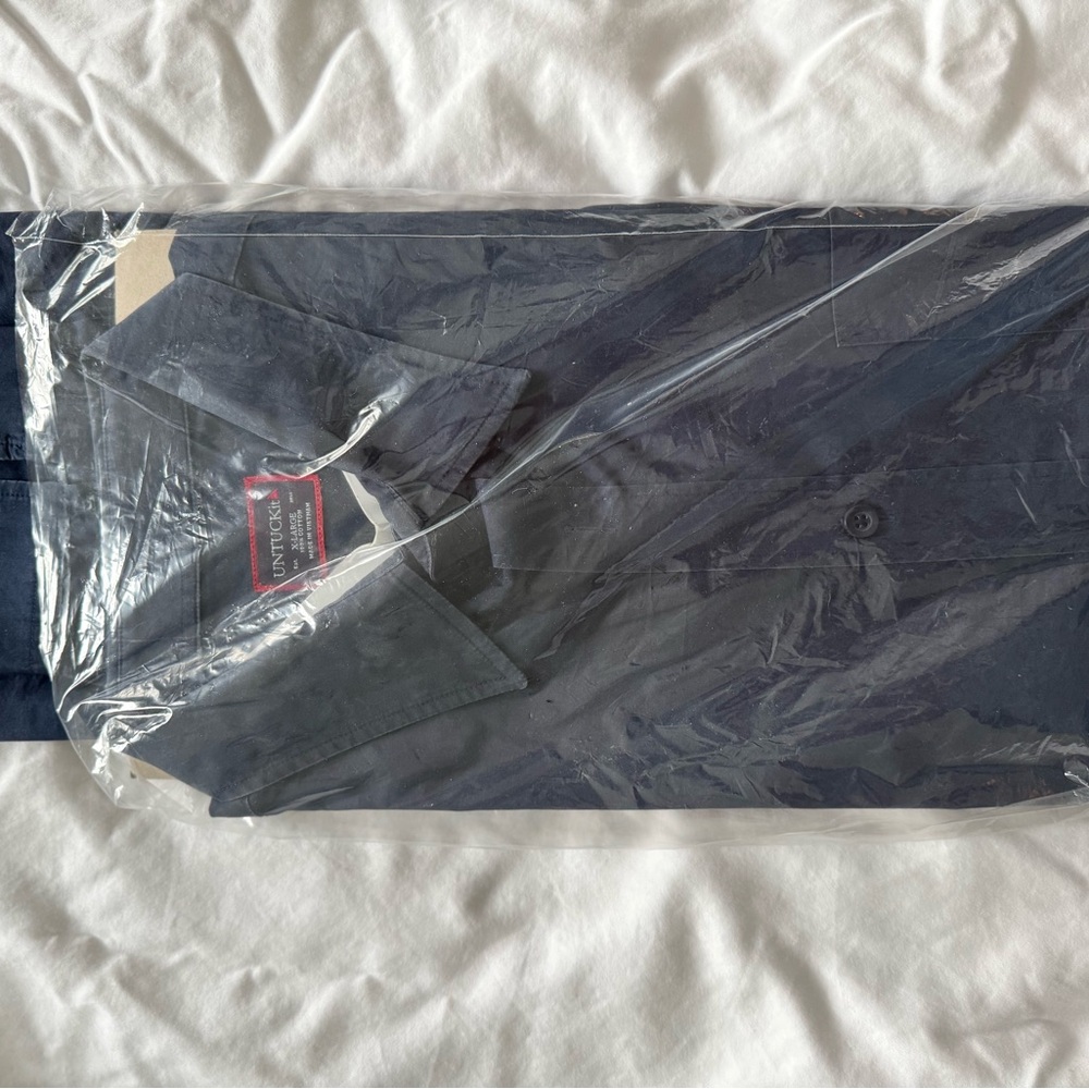 UNTUCKit Dark Blue Collared Shirt